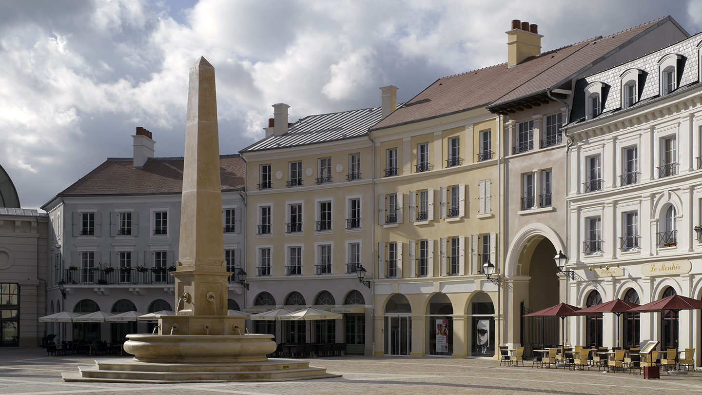 Place de Toscane